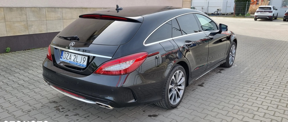 Mercedes-Benz CLS cena 156900 przebieg: 103500, rok produkcji 2017 z Wojkowice małe 704